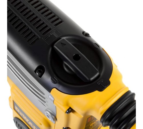 Перфоратор SDS-MAX DeWALT D25762K