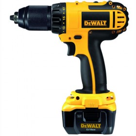 Дриль-шуруповерт акумуляторний DeWALT DC732KL