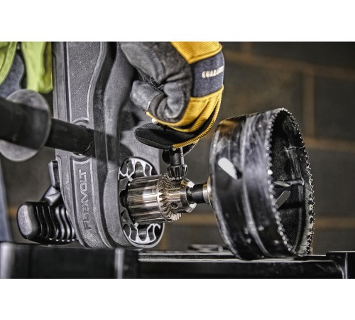 Дрель аккумуляторная бесщёточная угловая DeWALT DCD470N