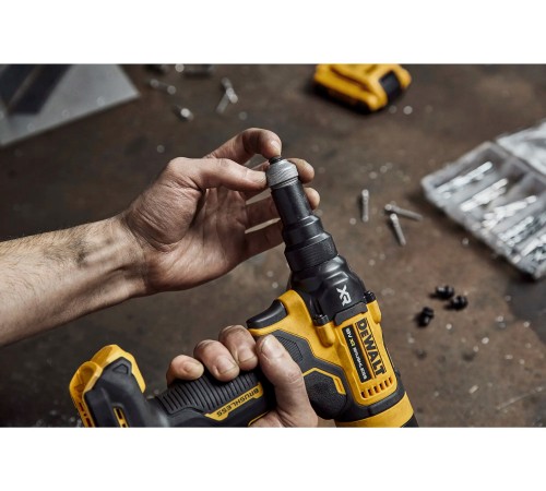 Заклепочник акумуляторний безщітковий DeWALT DCF403D2GT