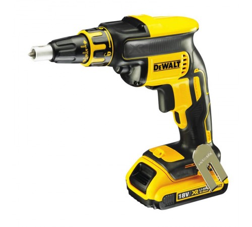 Аккумуляторный шуруповерт DeWALT DCF620D2