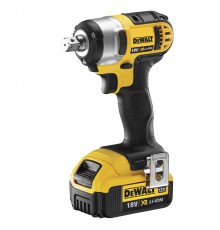 Гайковерт ударний DeWALT DCF880M2