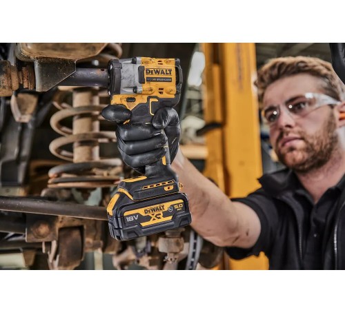 Гайковерт ударный аккумуляторный бесщёточный DeWALT DCF923N