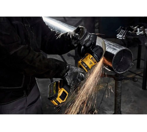 Угловая шлифмашина аккумуляторная бесщеточная Dewalt DCG440N