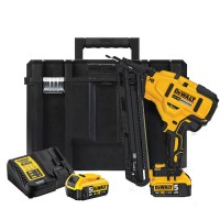 Аккумуляторный гвоздезабиватель DeWALT DCN650P2