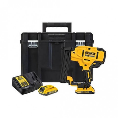 Аккумуляторный скобозабиватель DeWALT DCN681D2