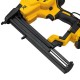 Аккумуляторный скобозабиватель DeWALT DCN681D2