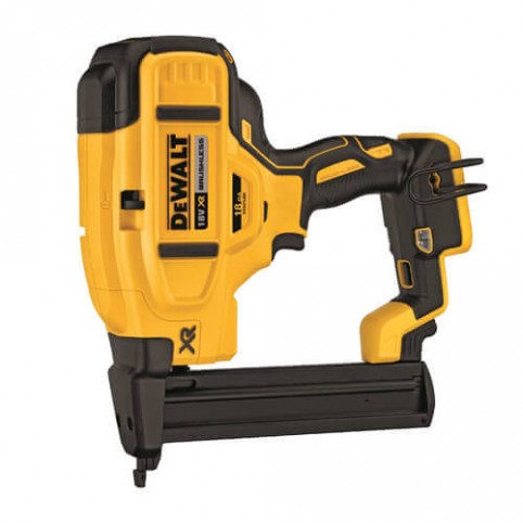 Аккумуляторный скобозабиватель DeWALT DCN681N