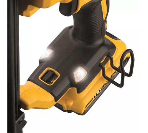 Степлер скобозабивной аккумуляторный DeWALT DCN682D2