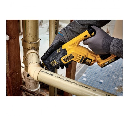 Акумуляторна шабельна пилка DeWALT DCS367P2