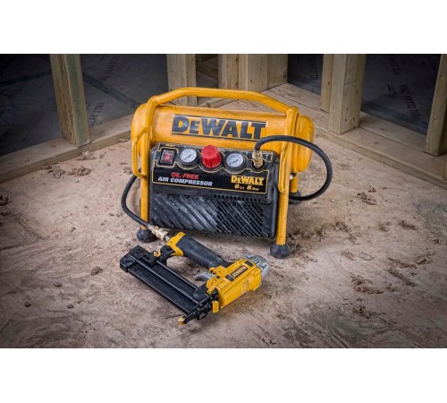 Компресор повітряний безмасляний DeWALT DPC6MRC