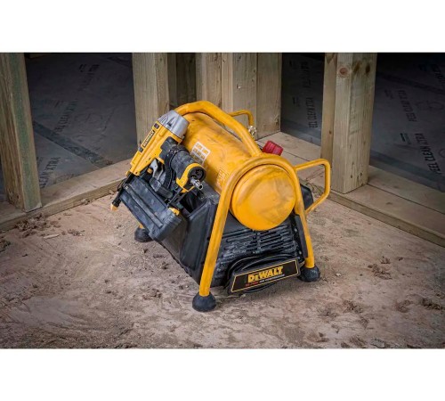 Компресор повітряний безмасляний DeWALT DPC6MRC