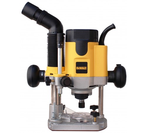 Фрезер DeWALT DW621