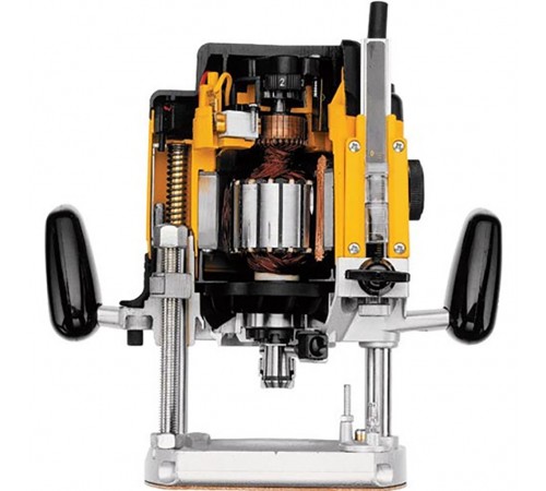 Фрезер DeWALT DW621KT