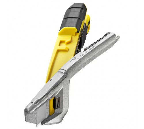 Ніж FatMax Integrated Snap Knife довжиною 165 мм із лезом шириною 18 мм STANLEY FMHT10594-0