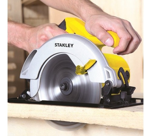 Пила дисковая циркулярная STANLEY STSC1618